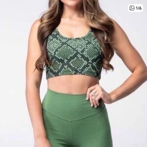 Balance Athletica Ascend Sports Bra Animal Green Python Print Size Small